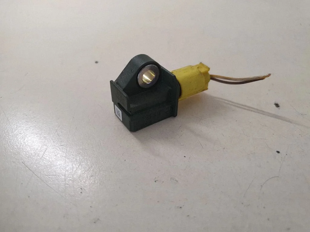 Airbag deployment crash/impact sensor A1729056000