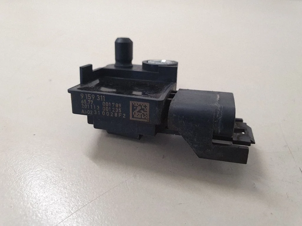 Drošības spilvenu trieciena sensors 9159311