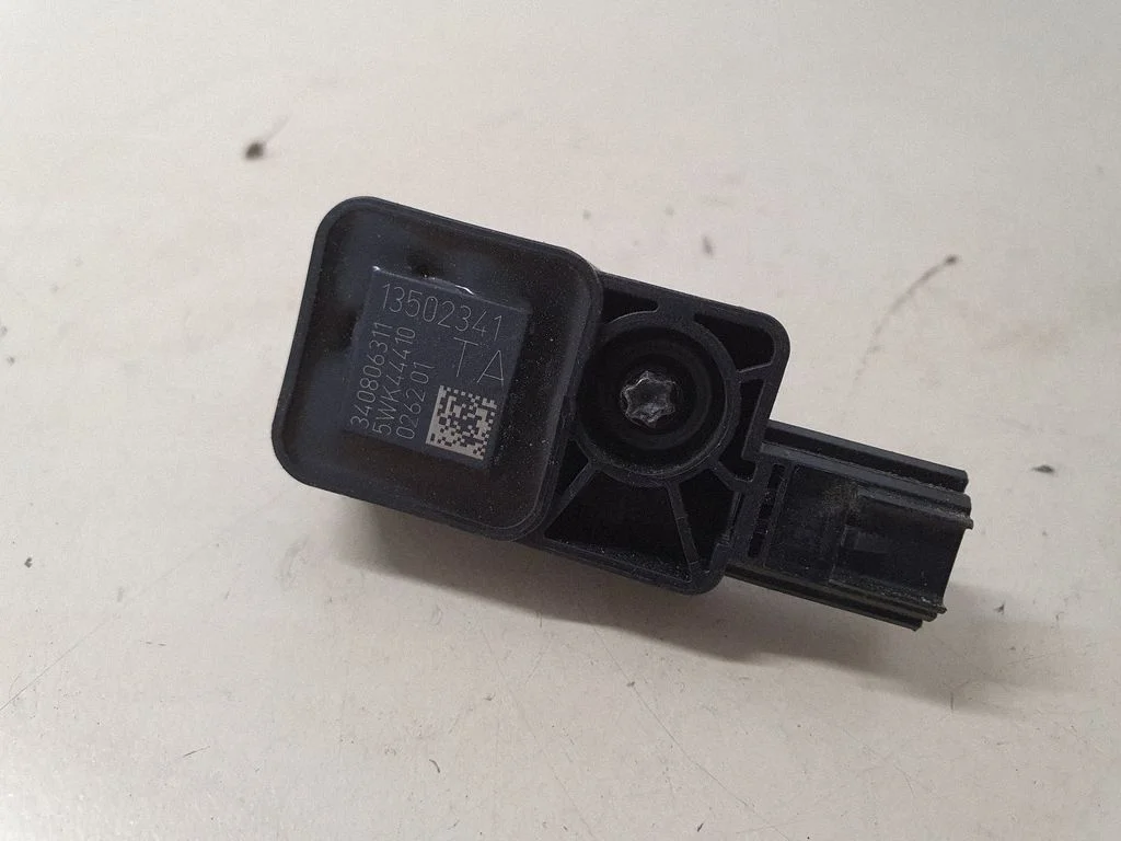 Airbag deployment crash/impact sensor 13502341