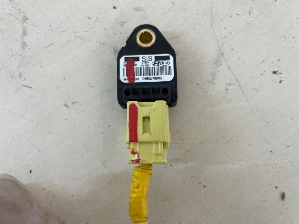 Drošības spilvenu trieciena sensors – KIA Ceed (2006-2012)