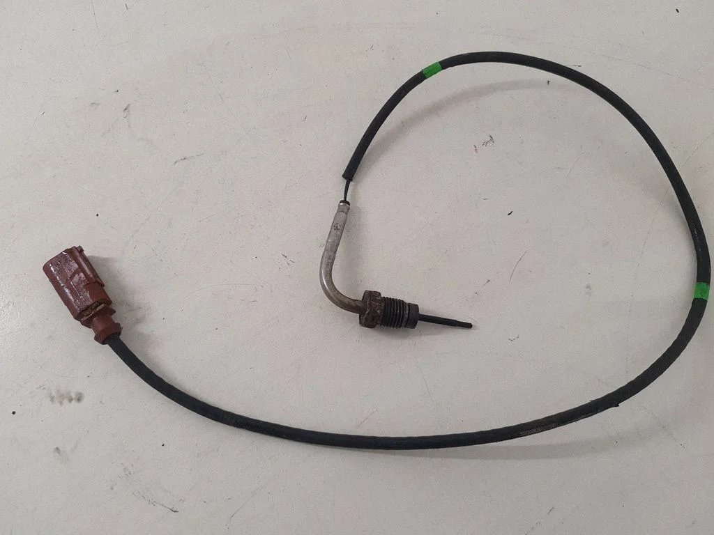 Exhaust gas temperature sensor – Volkswagen Passat CC (2008-2016)