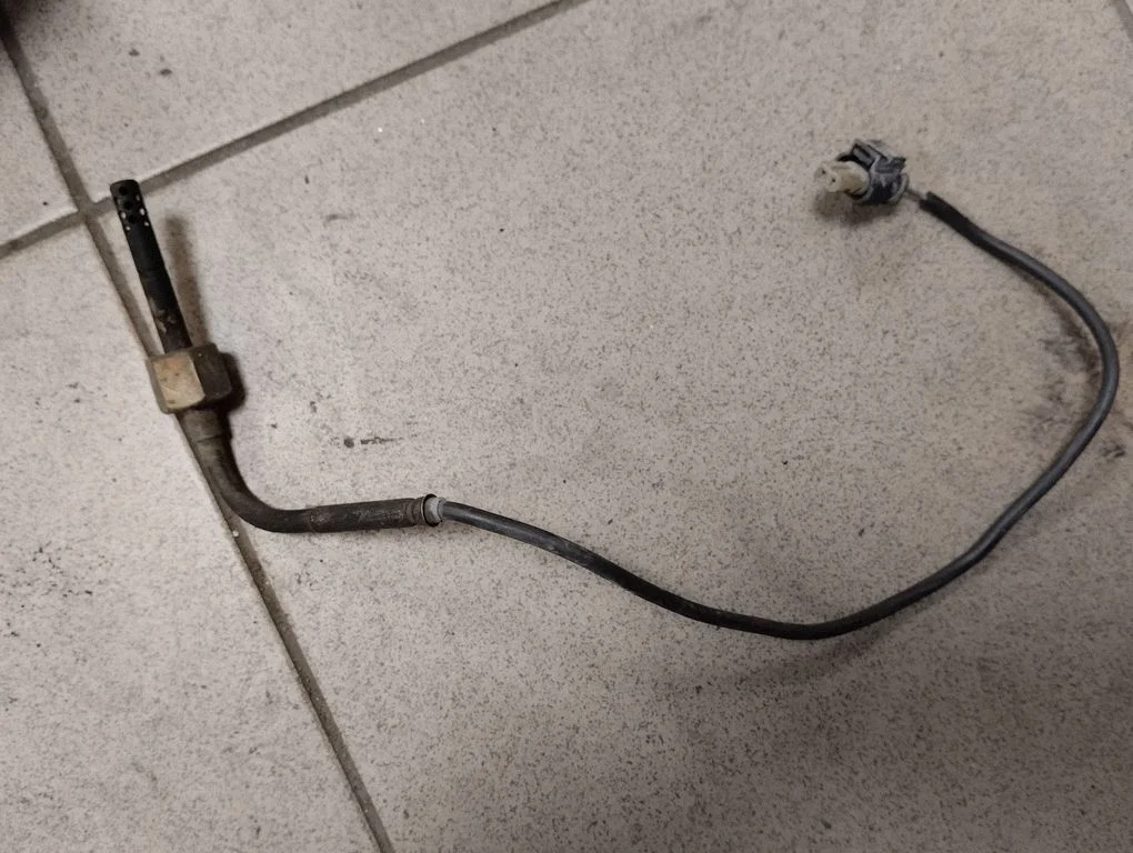 Exhaust gas temperature sensor – Mercedes-Benz Sprinter W906 (2006-2018)