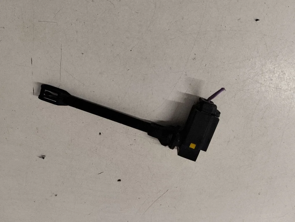 Interior temperature sensor A64200100