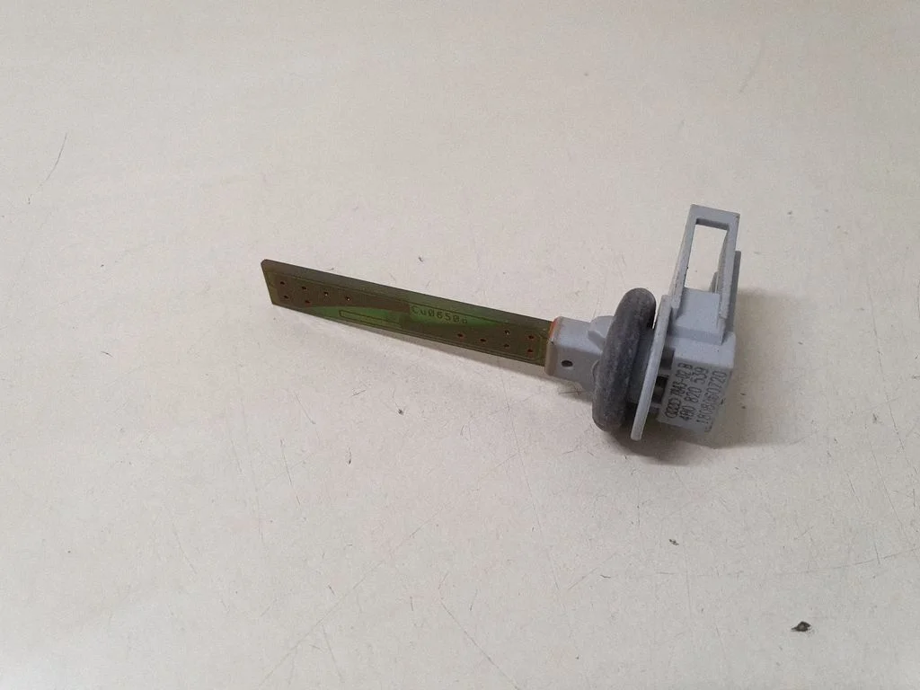 Salongi temperatuuri andur 4B0820539
