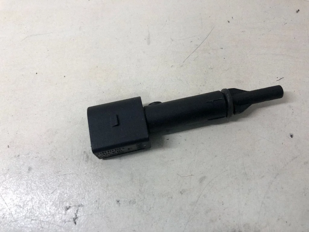 Interior temperature sensor – Audi A6 Allroad C5 (1999-2005)