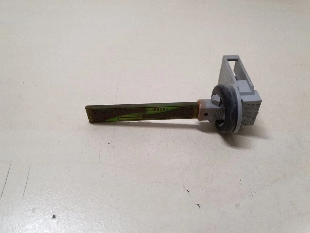 Salongi temperatuuri andur 4B0820539