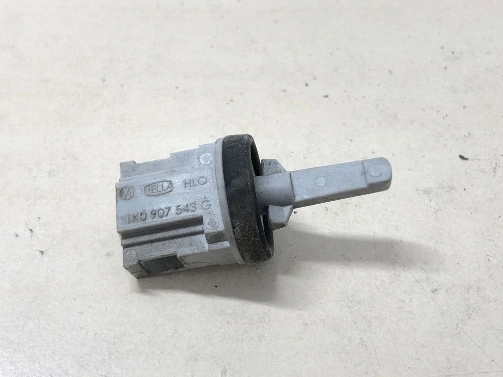 Czujnik temperatury wnętrza – Volkswagen Passat B6 (2005-2010)