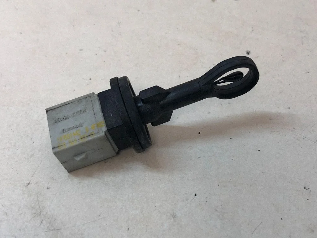 Interior temperature sensor