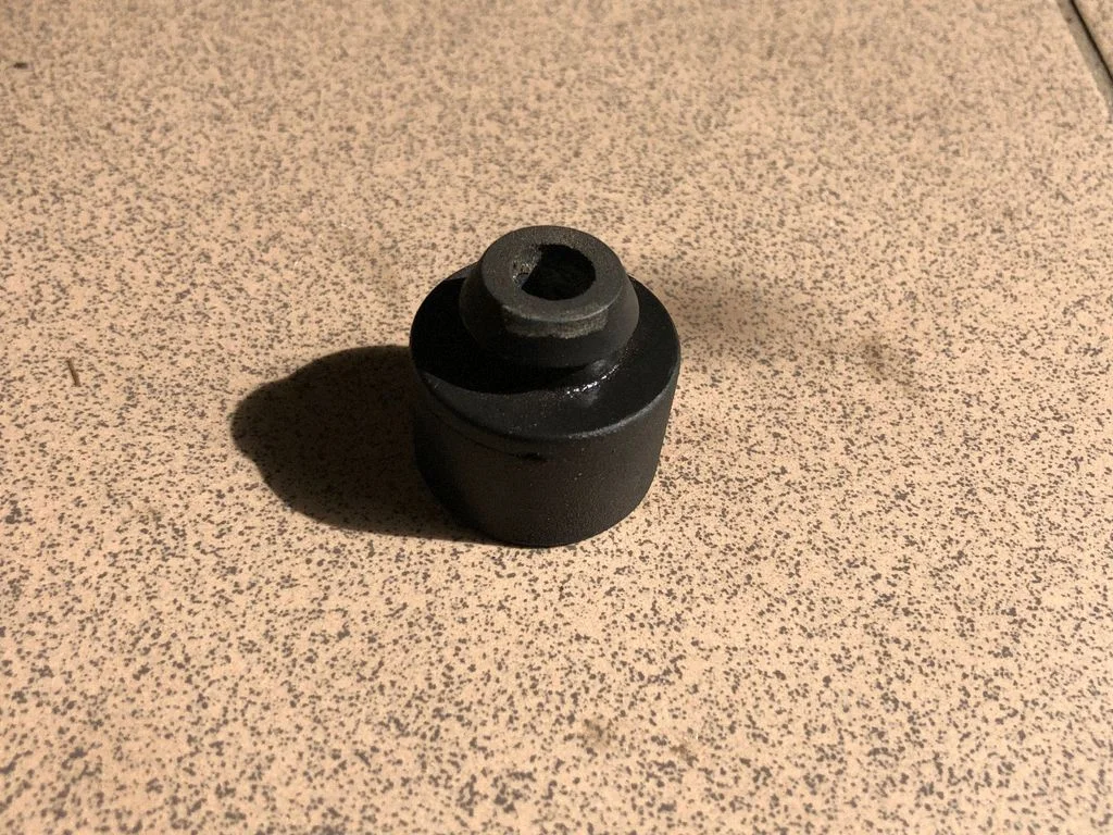 Radiaatori kinnitusklamber