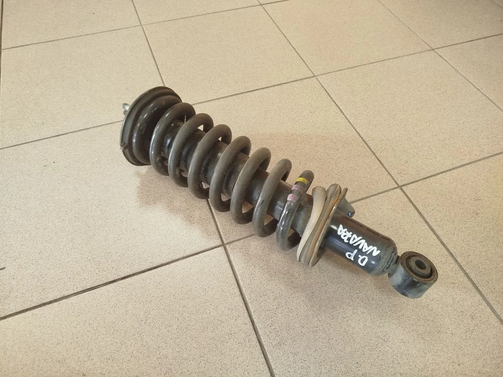 Front shock absorber with coil spring – Nissan Navara D23 (2015-)