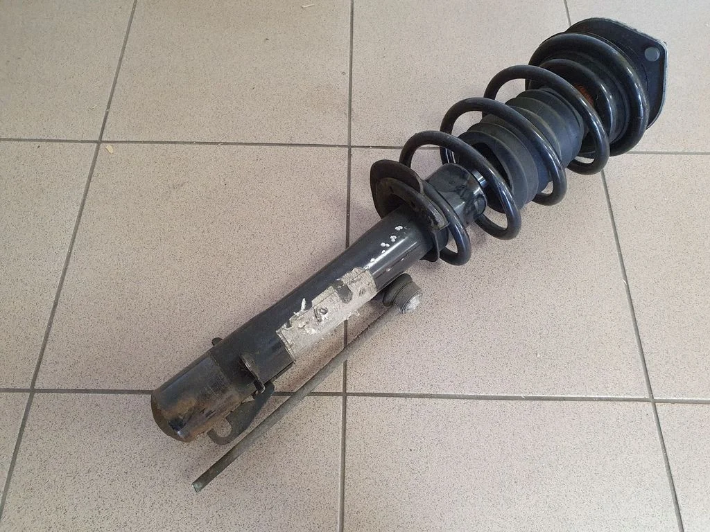 Front shock absorber with coil spring – Mini Cooper Countryman R60 (2011-2016)