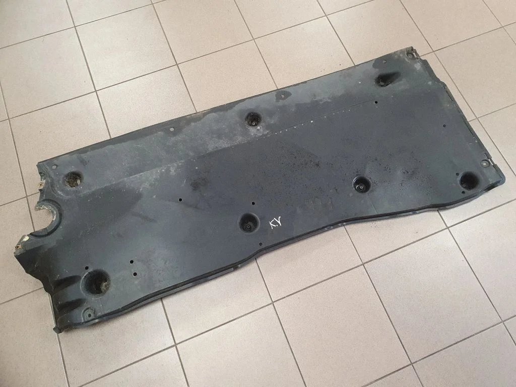 Side bottom protection 5QF825201E
