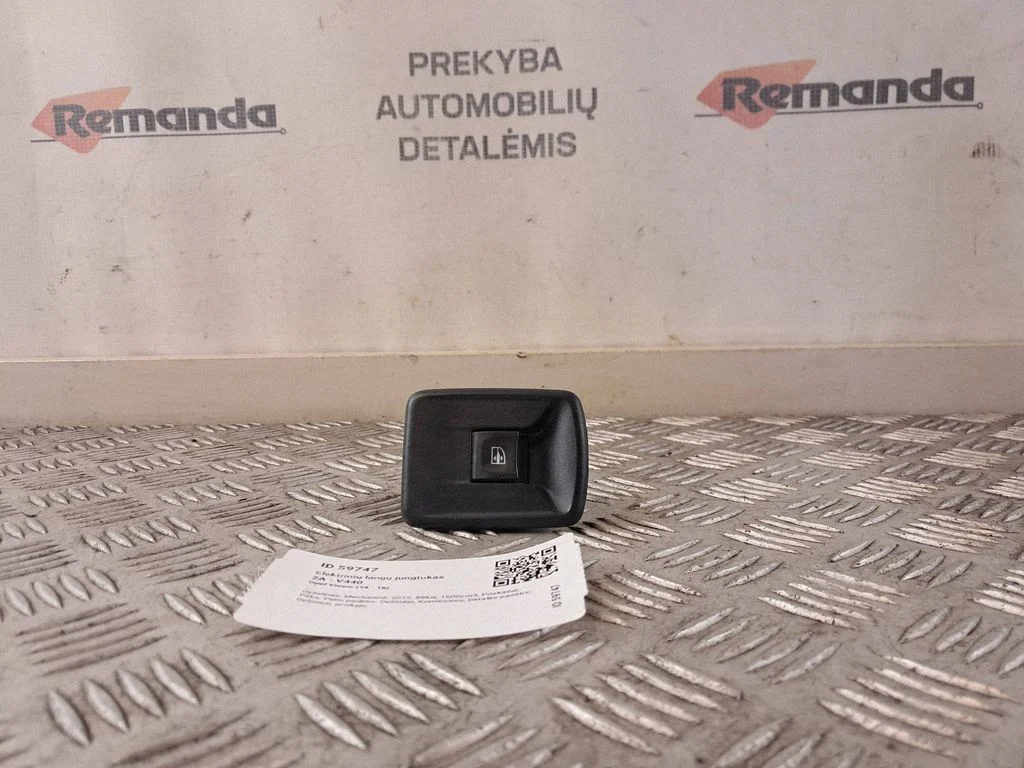 Elektrinių langų jungtukas