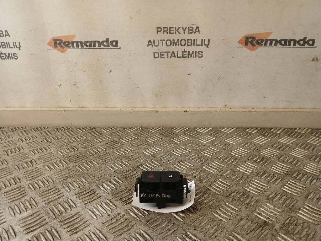 Avarinių žibintų jungtukas