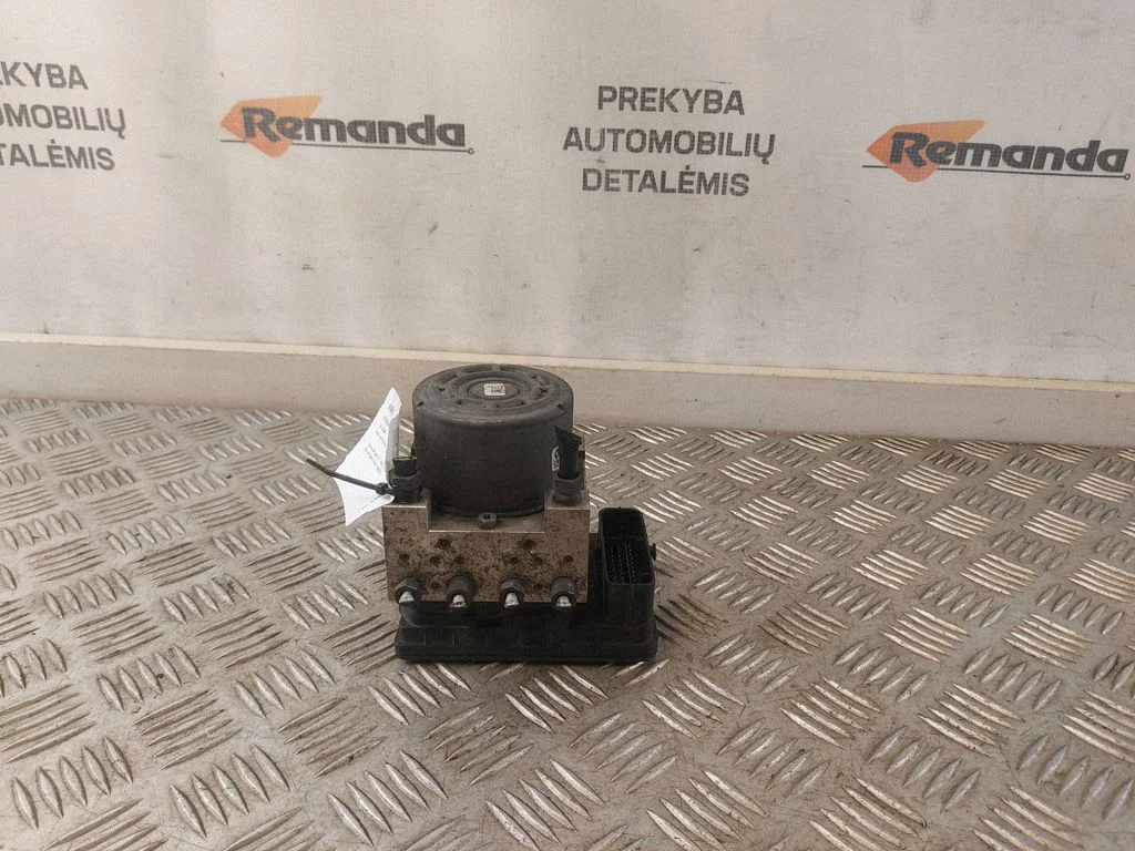 ABS block – Renault Trafic III (X82) (2014-)
