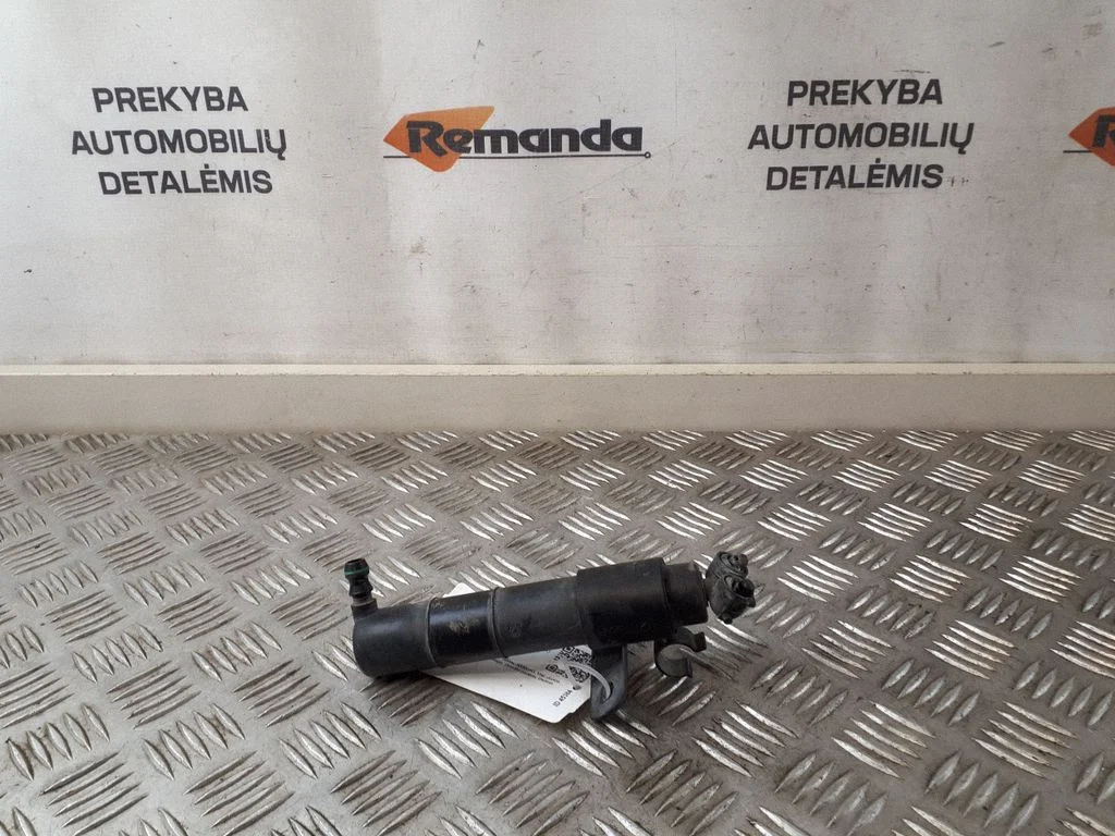 Žibintų apiplovimo purkštukas (-ai)