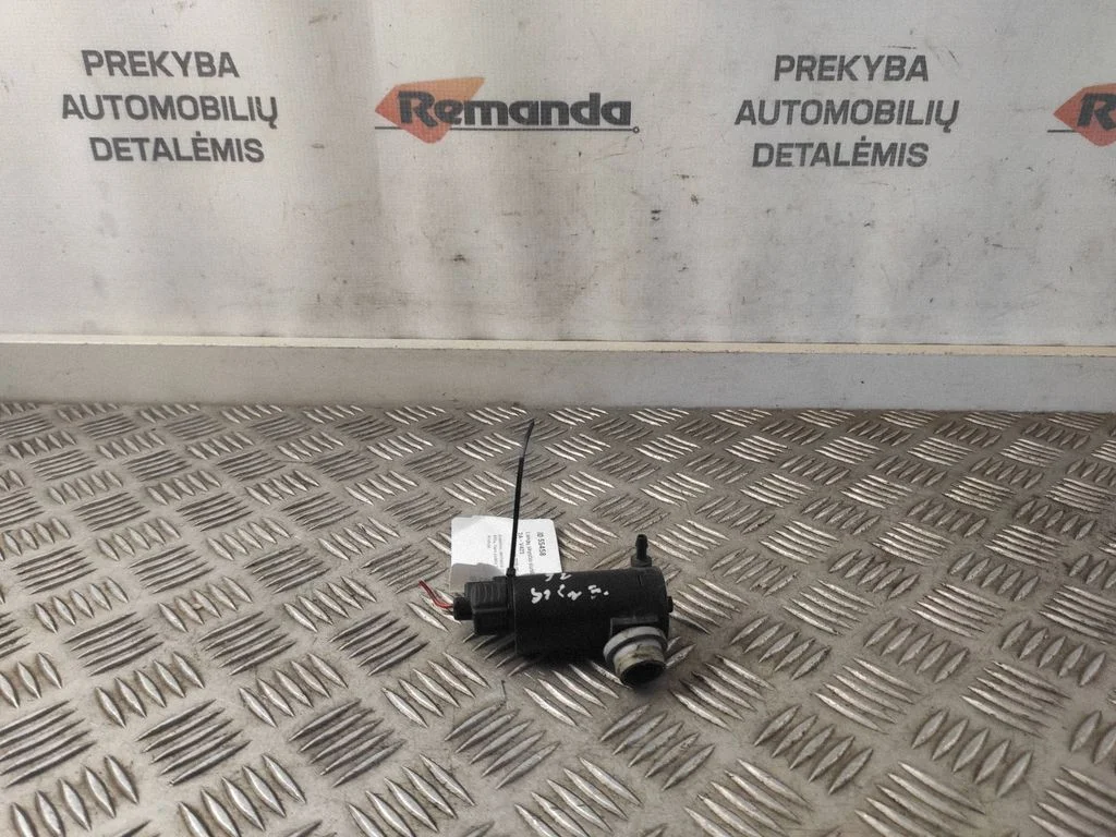 Logu mazgāšanas šķidruma sūknis (stiklu) 1032550001