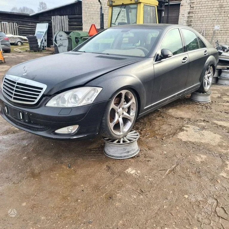 Mercedes-Benz S-class, AMG (W126, W140, W220, W221, W222)