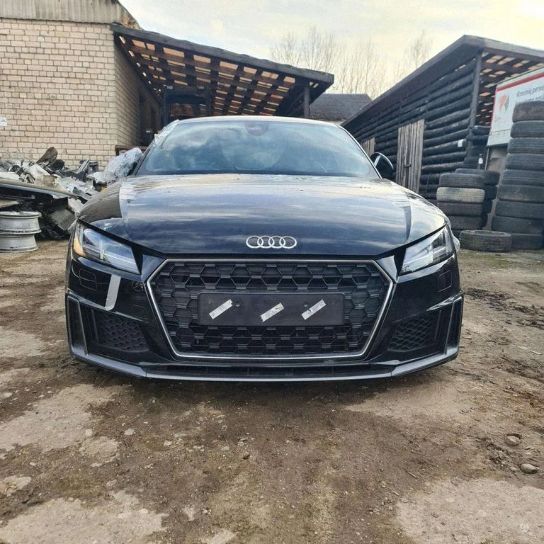 Audi TT, TTS