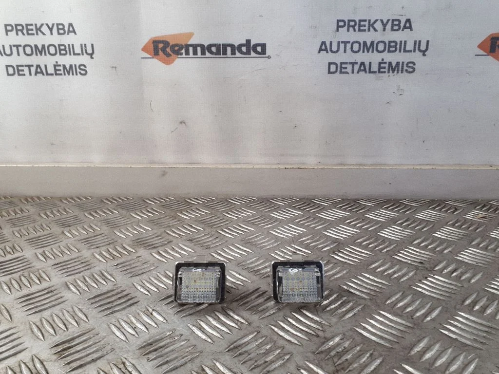 Numura zīmes apgaismojums