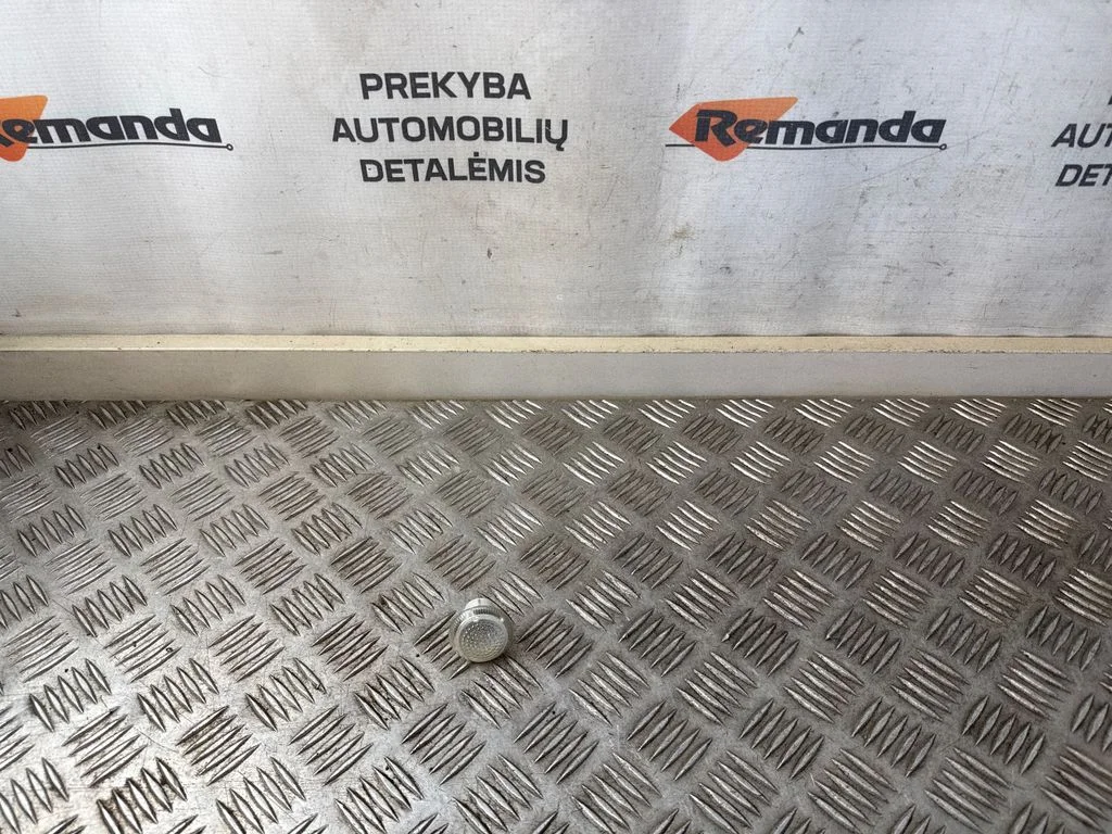 Poritiiva suunatuli 9T1613K376AA – Ford Connect (2014-)