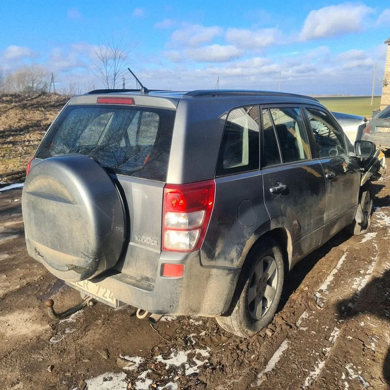Suzuki Grand Vitara
