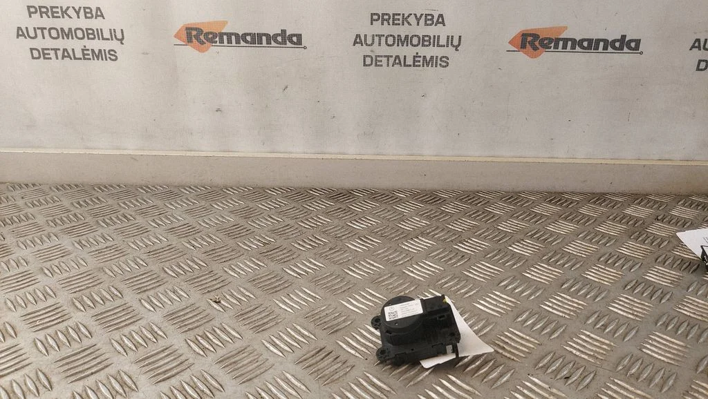 Oro sklendės varikliukas