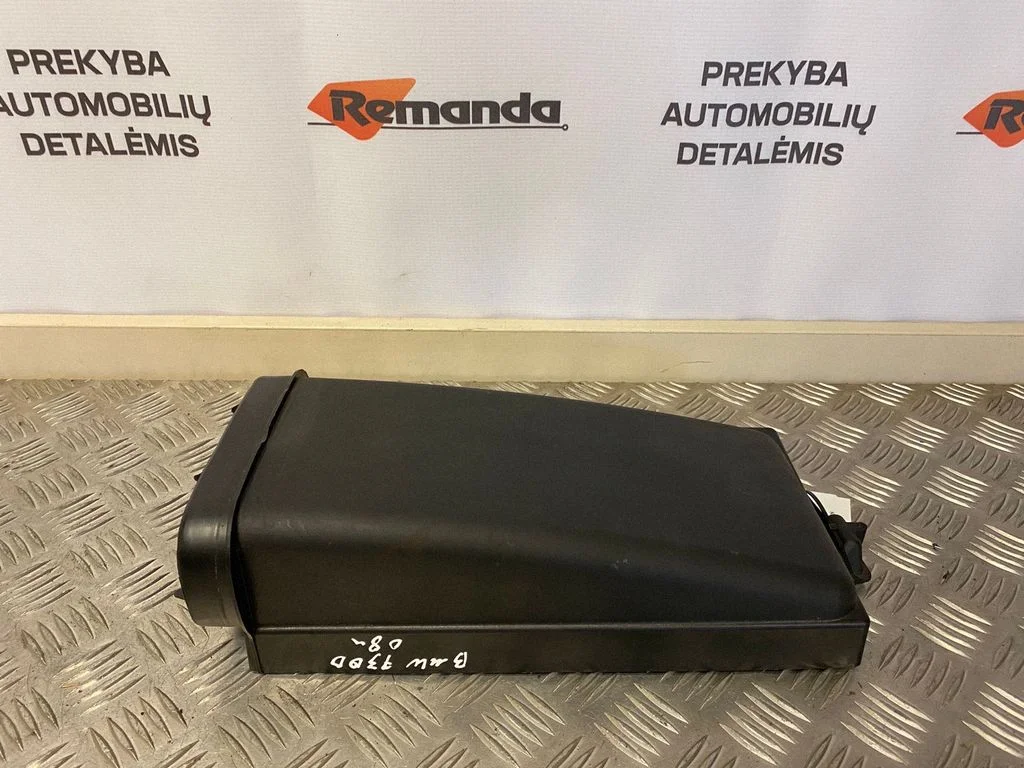 Salono oro mazgo plastikinis korpusas