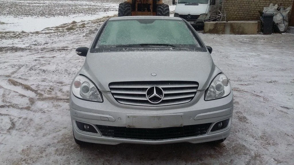 Mercedes-Benz B-class (W245, W246/W242)