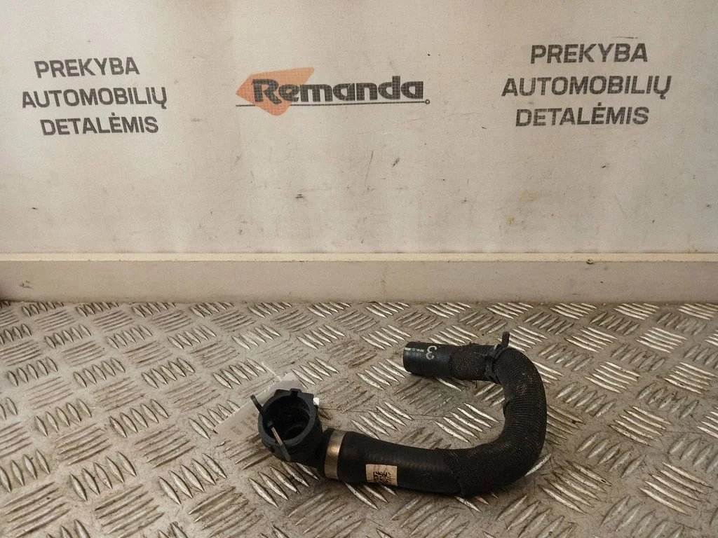 Przewody układu chłodzenia silnika – BMW Seria 7 E65 E66 (2001-2008)