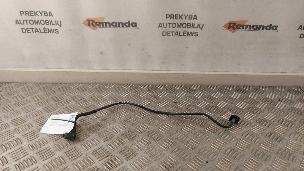 Variklio aušinimo vamzdelis (-ai)/ žarna (-os)