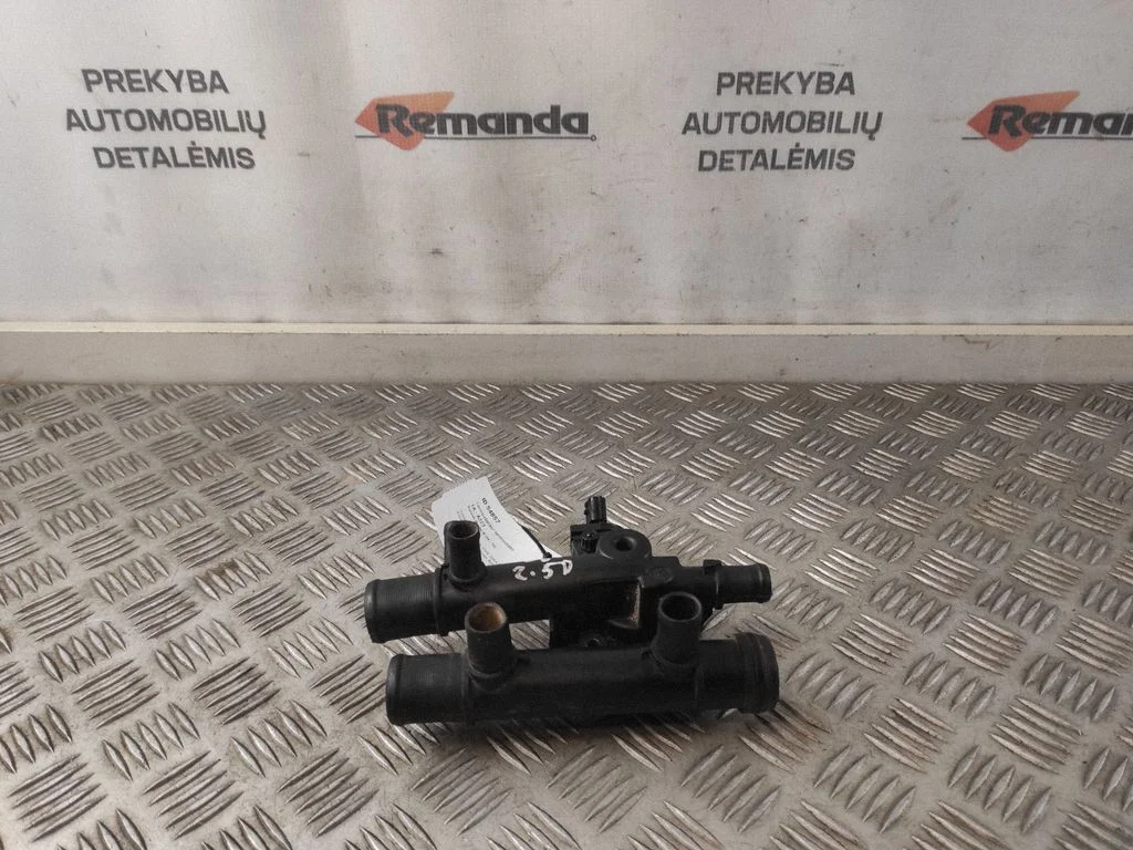 Thermostat/thermostat housing – Renault Master II (2004-2010)