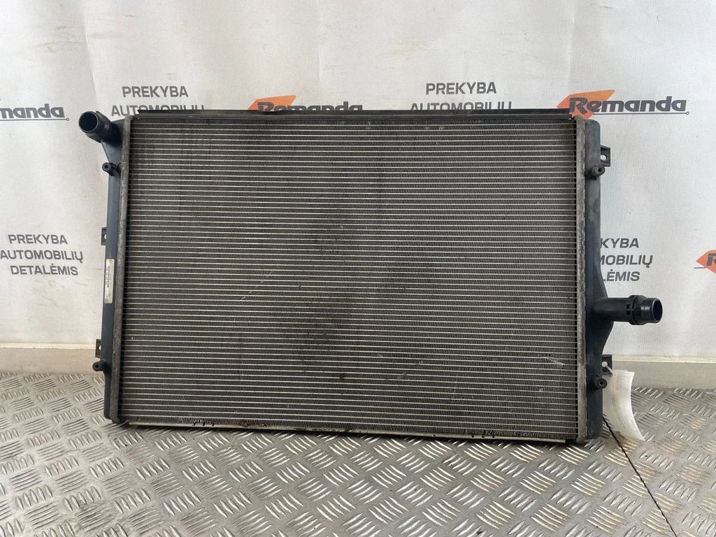 Coolant radiator – Volkswagen Caddy (2011-2016)