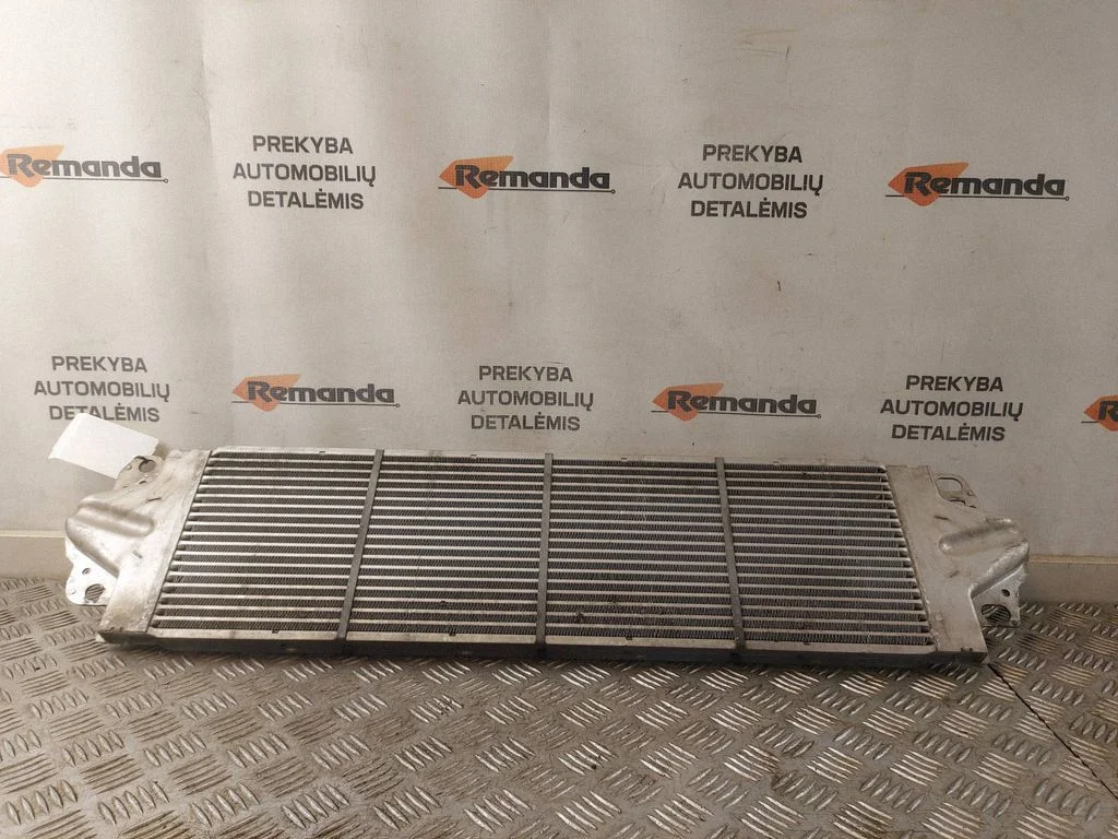Intercooler radiator – front
