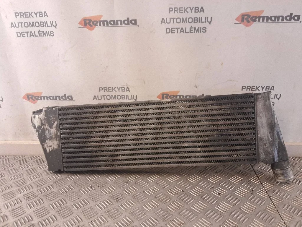 Starpdzesētāja (interkūlera) radiators M5506001