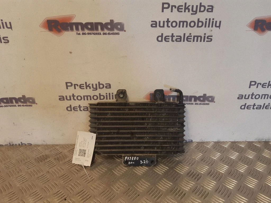 Pavarų dėžės tepalo radiatorius