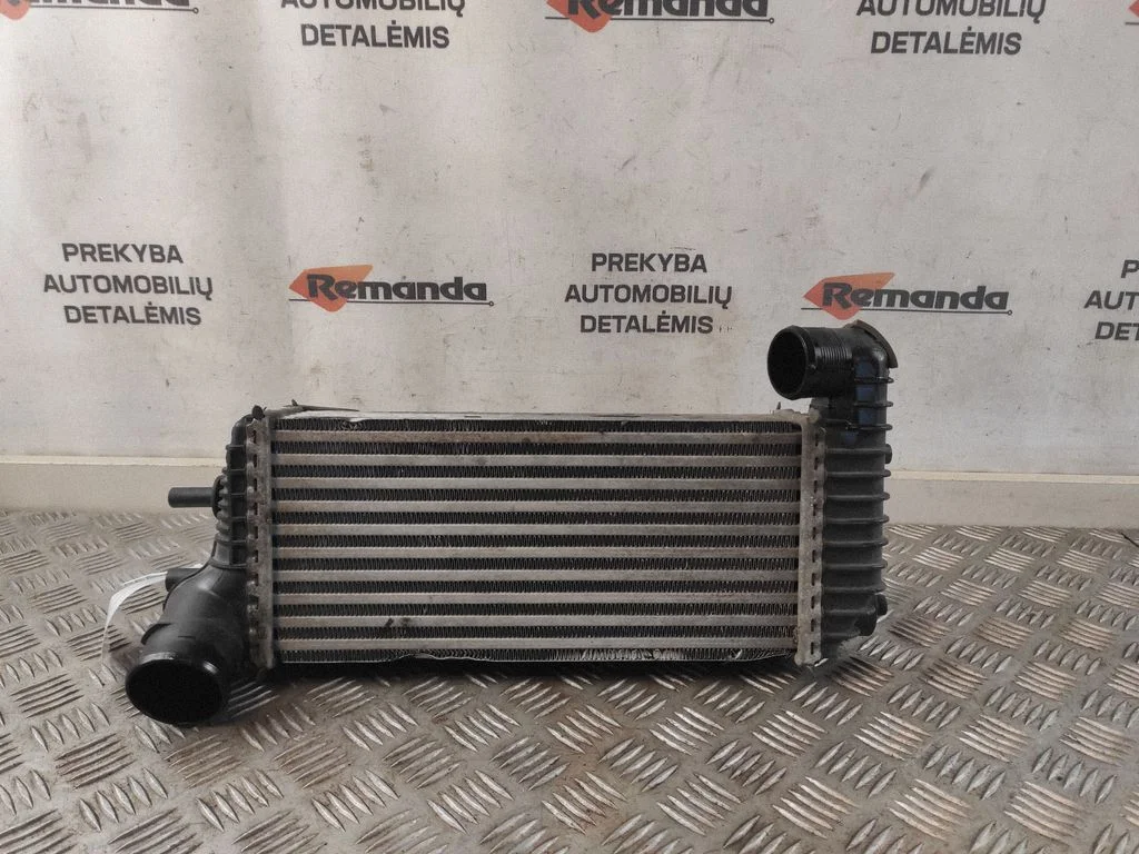 Vahejahuti radiaator BV619L440CK – Ford Connect (2014-)