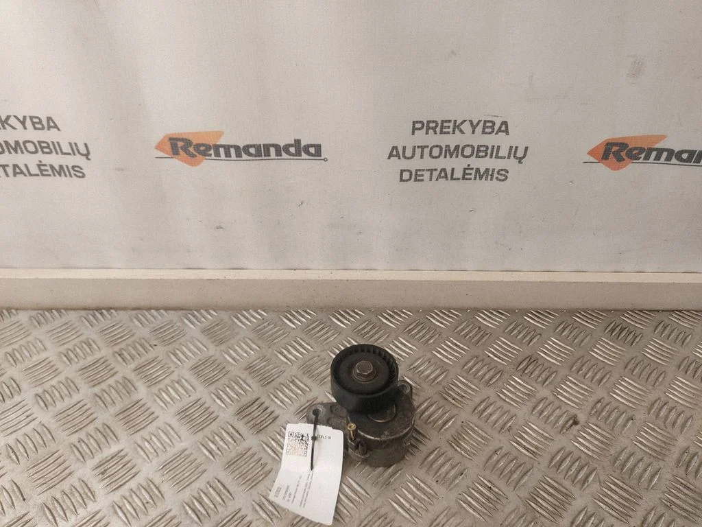 Napinacz paska 04L903315C