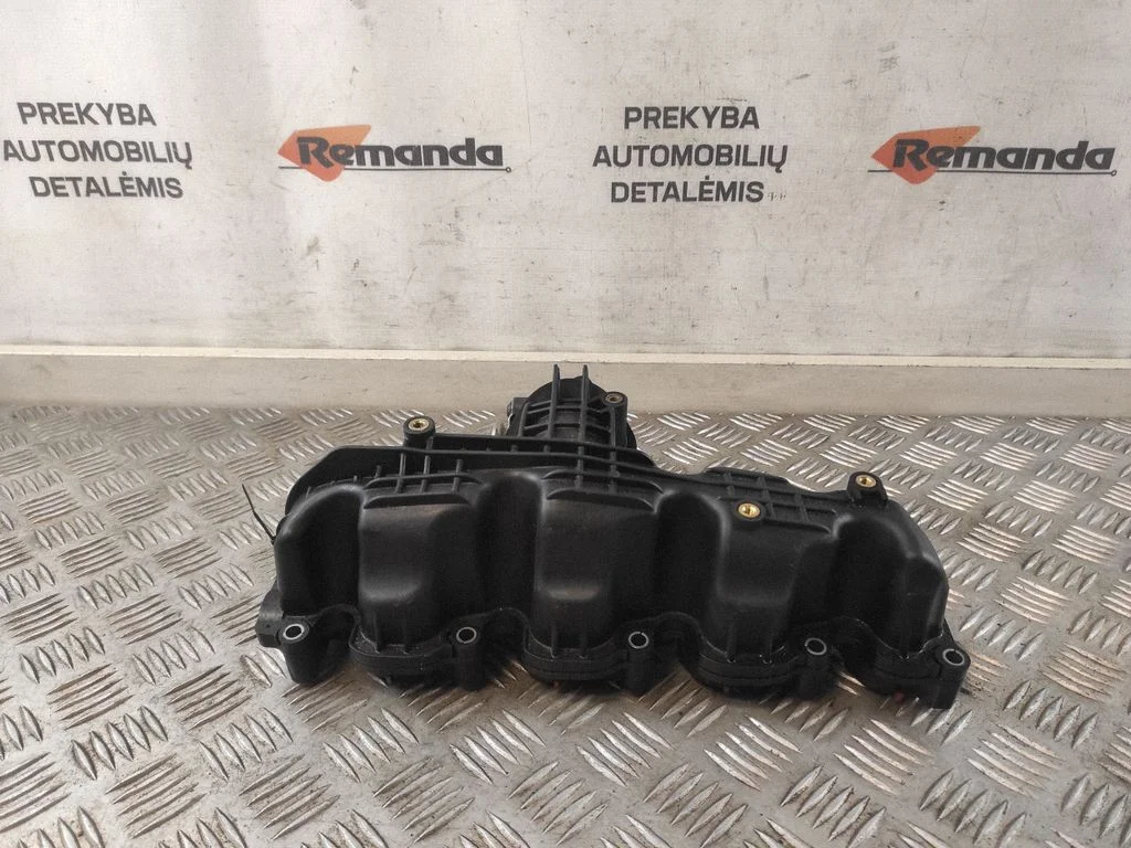 Intake manifold 03L129711