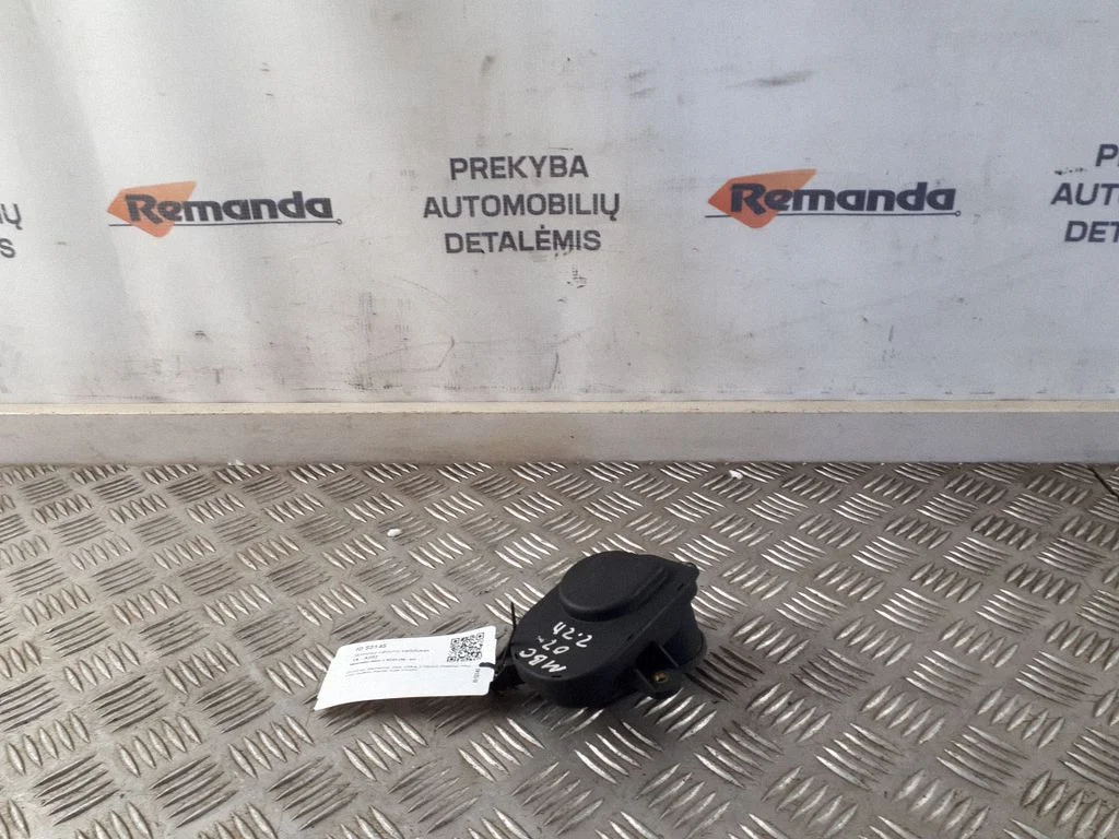Sklendės valdymo varikliukas