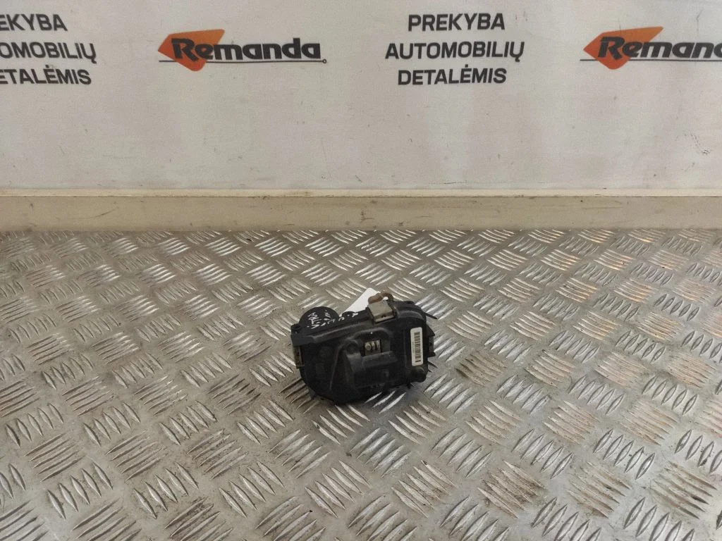 Sklendės valdymo varikliukas