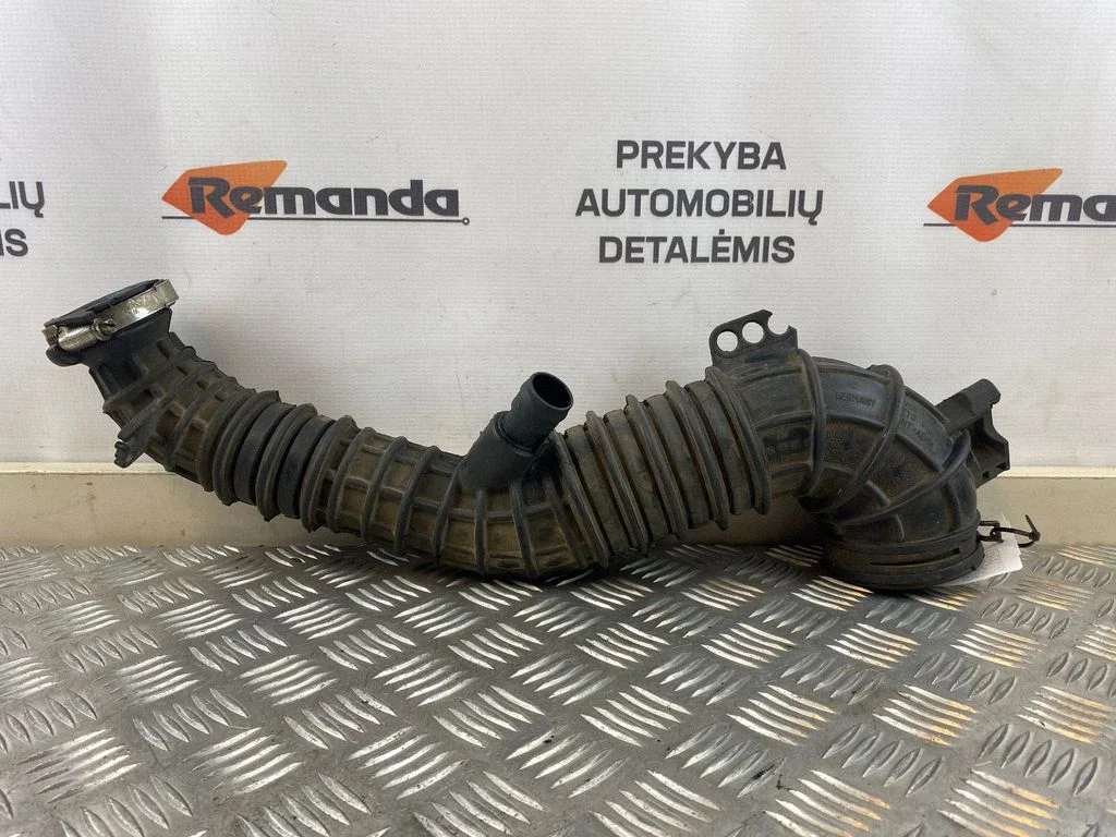 Oro vamzdis į turbiną