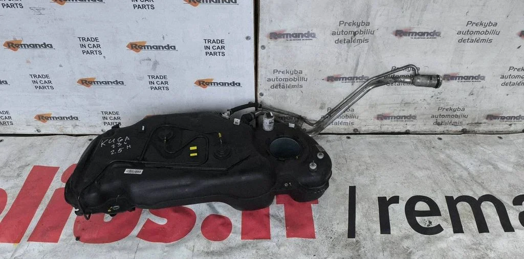 Fuel tank MX689032AA