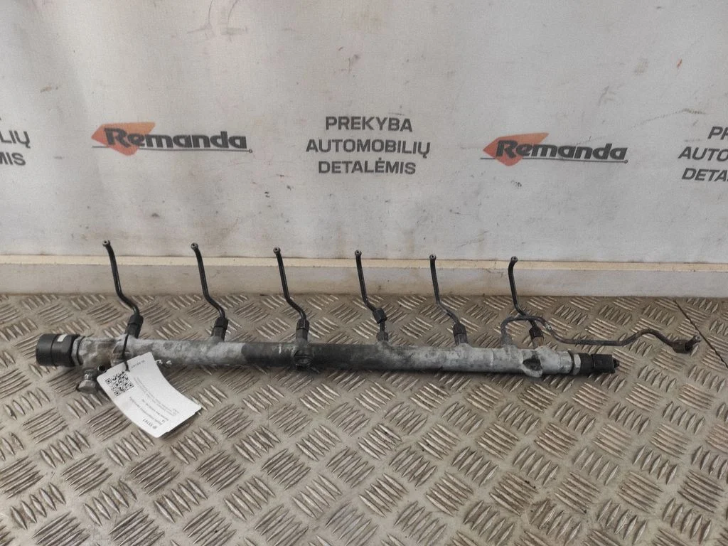 Kütuse magistraaltoru A6130700195