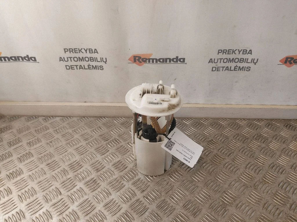 Pompa paliwa w zbiorniku 172027392R