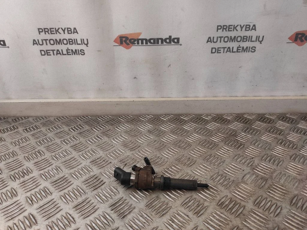 Sprausla (-as) (inžektors (-i)) 9652173780