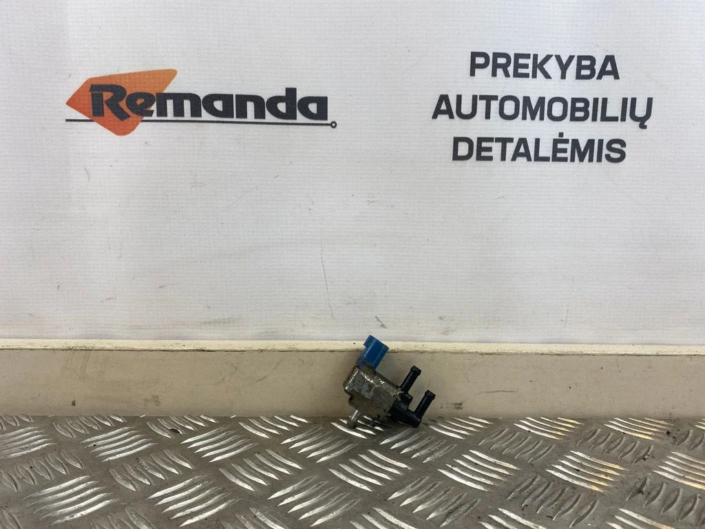 Vakuuminis vožtuvas