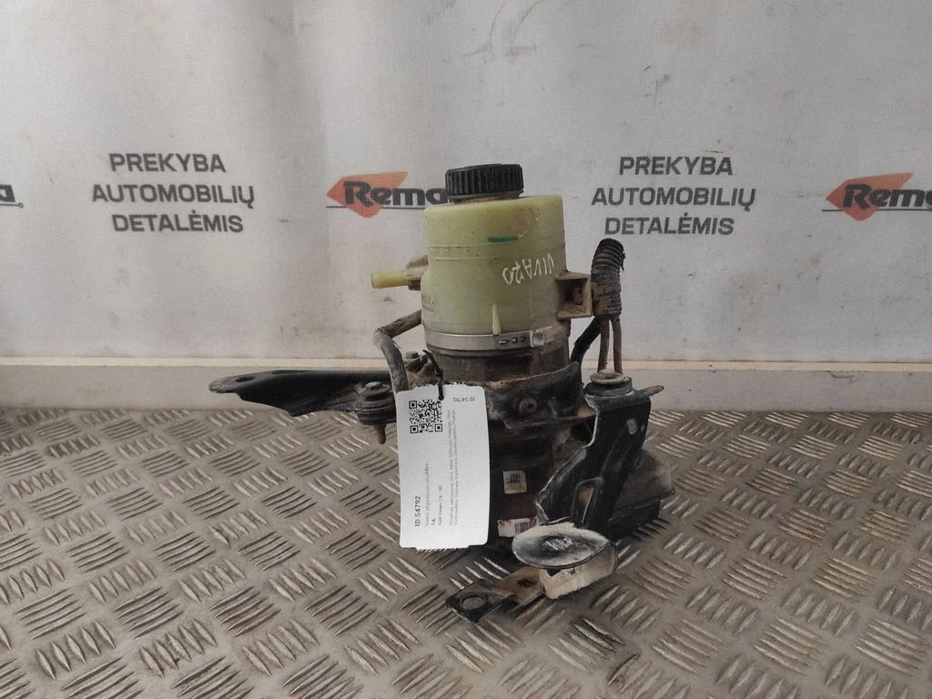 Stūres pastiprinātāja sūknis A0036089