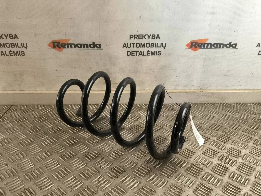 Priekšējā atspere