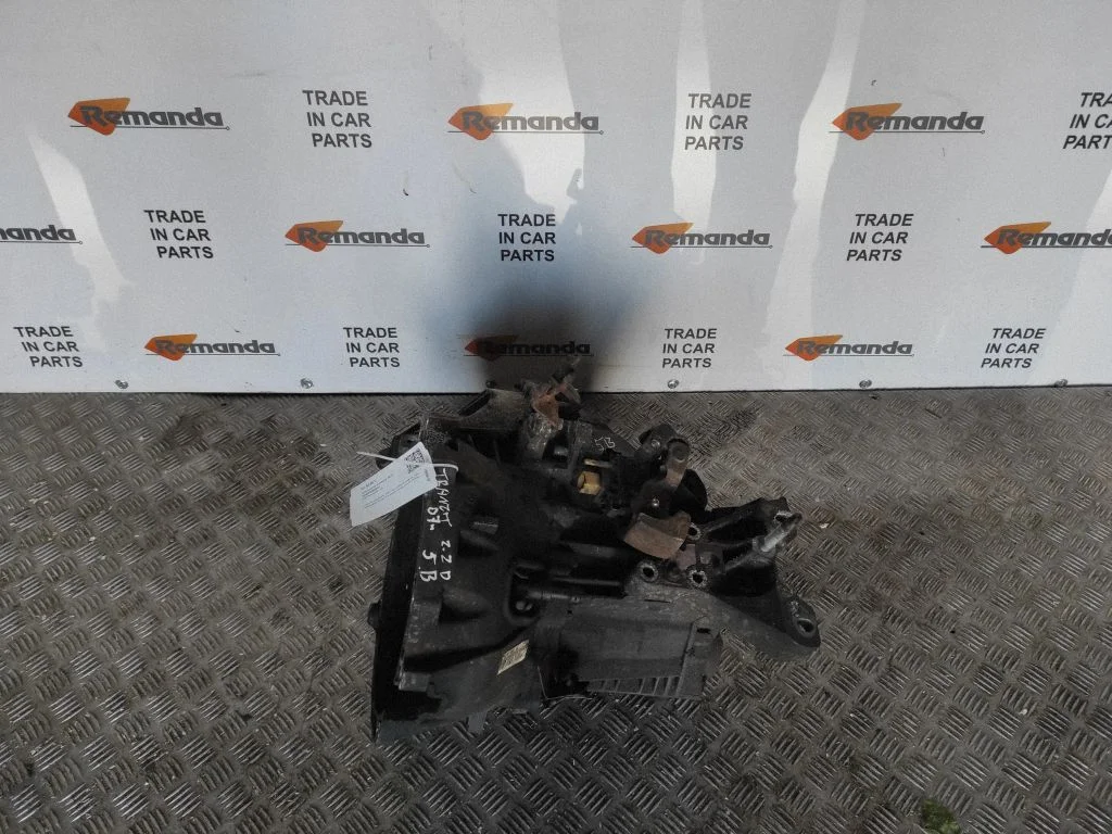 Mehaaniline 5-käiguline käigukast 6C1R7002AA